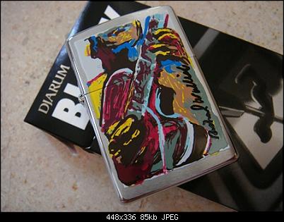 Click image for larger version. 

Name:	Zippo Lighter RICHARD WALLICH GUITAR th.1997 $ (1).JPG 
Views:	7 
Size:	84,8 KB 
ID:	10172