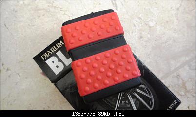 Click image for larger version. 

Name:	Zippo Zip Guard Red th.2000 $.jpg 
Views:	3 
Size:	89,1 KB 
ID:	11440