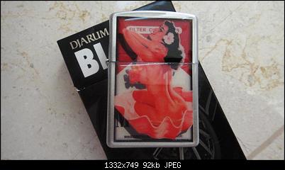 Click image for larger version. 

Name:	Zippo Marlboro Pinup th.2005 $, (10).jpg 
Views:	7 
Size:	91,7 KB 
ID:	11640